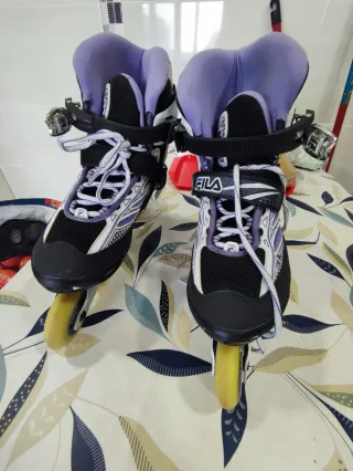 Patines en línea Fila Talla 39 casi nuevos