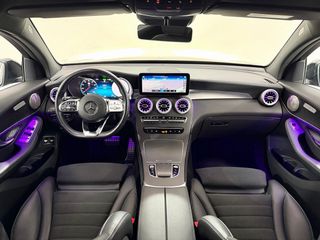 Mercedes GLC Coupé 2021 300e 320cv AMG LINE