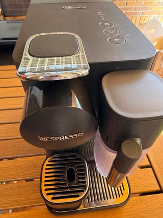 Nespresso Lattissima One De'Longhi + Caja Original