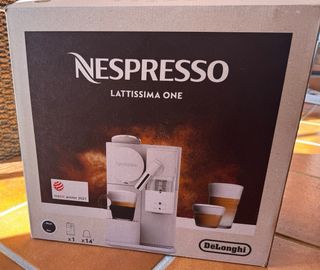Nespresso Lattissima One De'Longhi + Caja Original