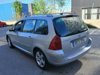 Peugeot 307