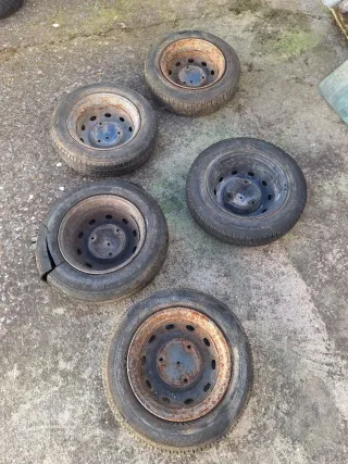 Juego 5 llantas chapa Renault 4