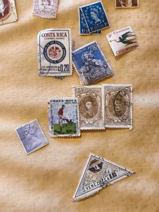 Colección sellos de diferentes países,en buen esta