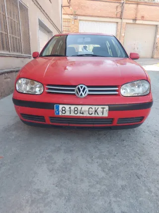 Volkswagen Golf 2003