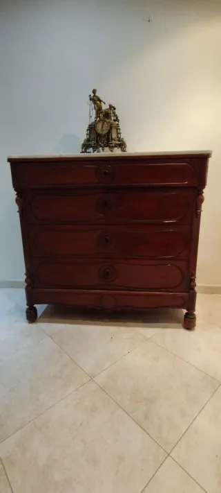 Cómoda Antigua Madera y Mármol