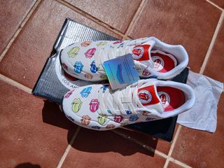 Skechers Rolling Stones Talla 37 y 38 Nuevas