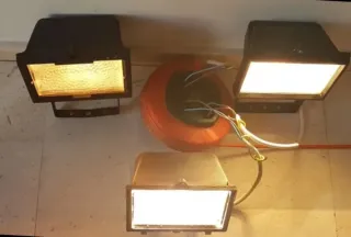 3 Focos Halógenos 150W