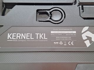 Teclado Krom Kernel TKL RGB