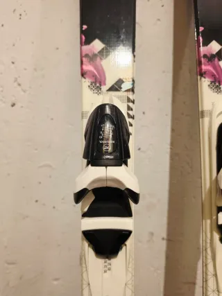 Esquís Rossignol + Botas Salomon + Casco + Gafas