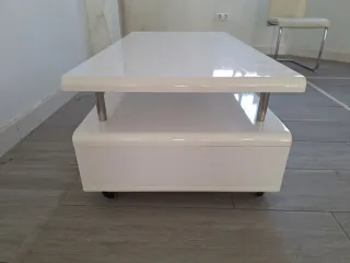 Mesa de centro blanca moderna