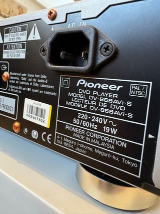 Reproductor DVD y CD Pioneer DV-868AVi
