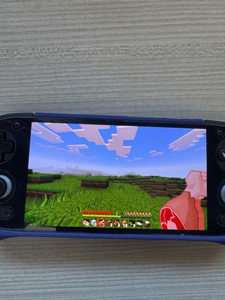 Retroid Pocket 5 128GB con funda, grip y protector