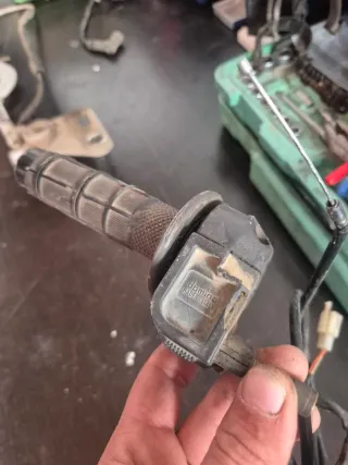 Acelerador Domino con cable