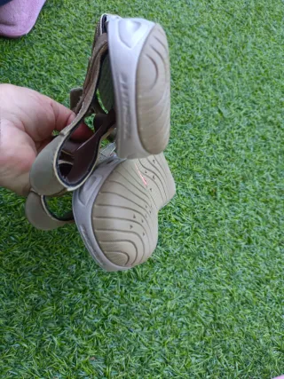 Sandalias Columbia Mujer Talla 36 Beige/Verde Oliv