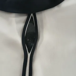 Camisa Zara blanca y negra