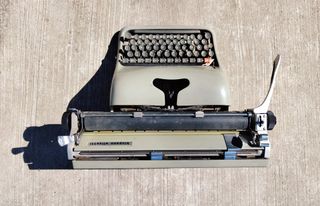 Olivetti Lexicon 80 máquina de escribir