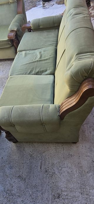 Sofá completo de tela y madera