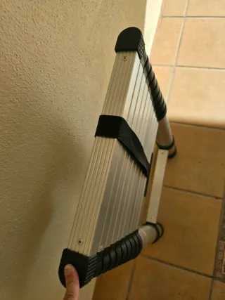 Escalera telescópica 3,20m - 150kg