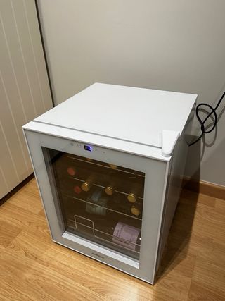 Vinoteca Klarstein, a estrenar