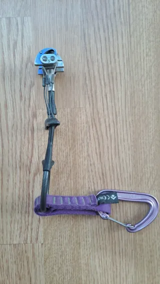 Set 6 Camalots Black Diamond