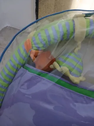 Manta de juegos infantil con arcos