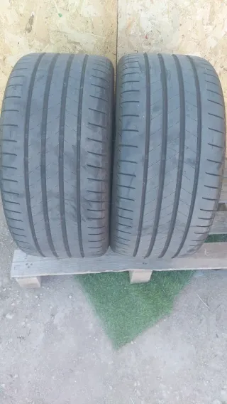 Neumáticos de coche