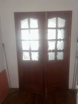 2 Puertas Madera Cristal