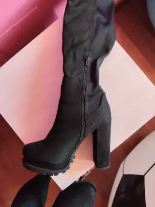 Botas altas mujer negras