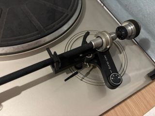 Tocadiscos ADC 510 Vintage Plata