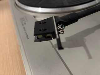 Tocadiscos ADC 510 Vintage Plata