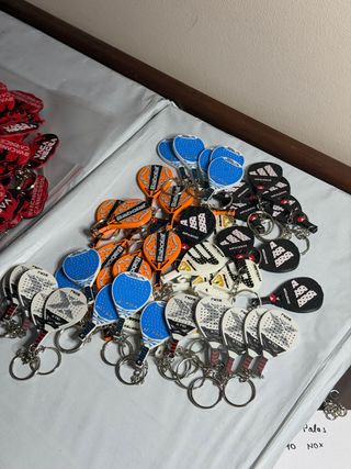 Lote 20 llaveros pádel surtidos