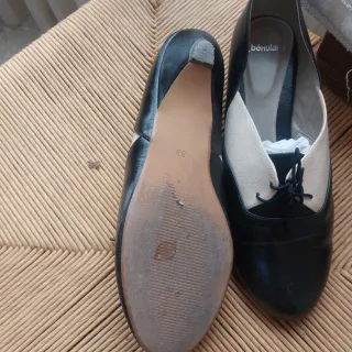 Zapatos planos mujer negros y beige