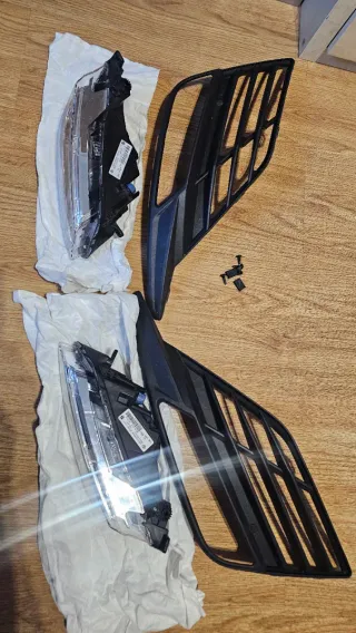 Faros Antinieblas  y rejillas Seat Leon MK3