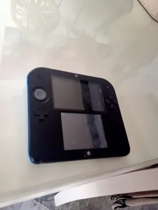 Nintendo 2DS Negra y Azul