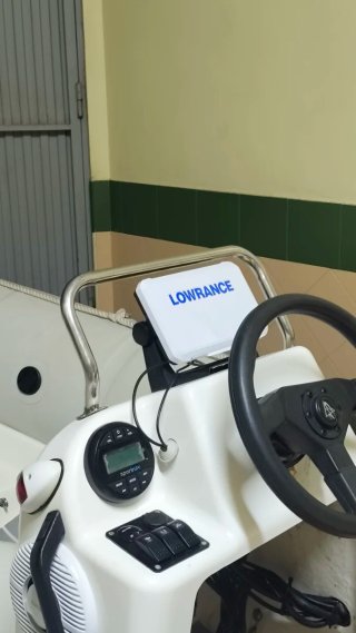 Zodiac Semirrígida con Motor Yamaha 4t