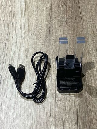 Nintendo Switch Azul y rojo con MAGI.....