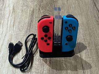 Nintendo Switch Azul y rojo con MAGI.....