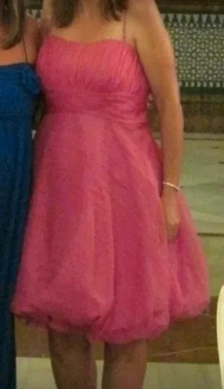 Vestido fiesta Two Rosa Clará fucsia.