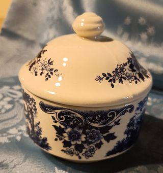 Scatola portagioie inglese blu e bianco