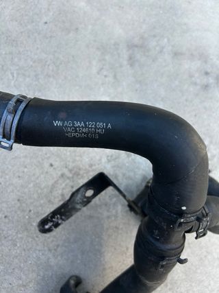 Tubería radiador VW AG 3AA 122 051 A
