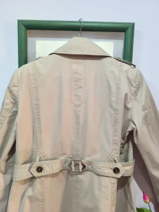 Trench Mango Beige claro