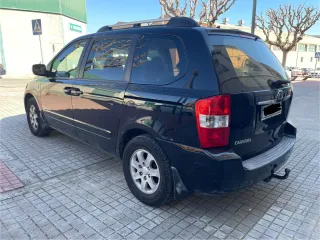 KIA Carnival 2010