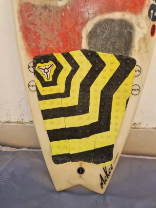 Tavola da surf shortboard McKee / Moor + pinne FC