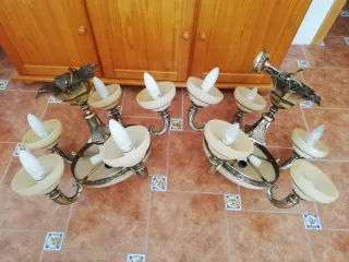 2 Lámparas alabastro y bronce