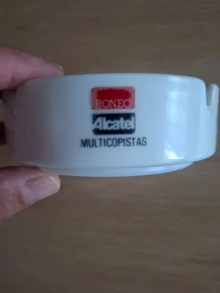 Cenicero Vintage Apple / Sperry / Alcatel