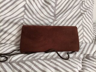 Bolso de ante marrón