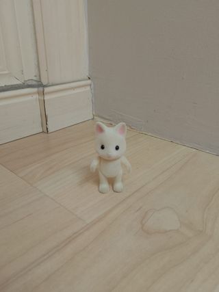 Bebé Gato Persa Sylvanian Families