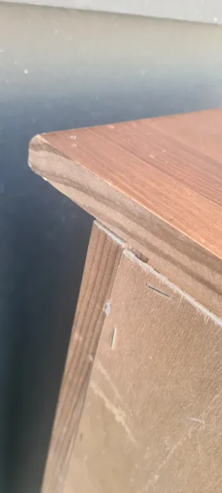 Cómoda de madera con 6 cajones
