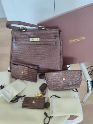 Bolso de mano clásico marrón