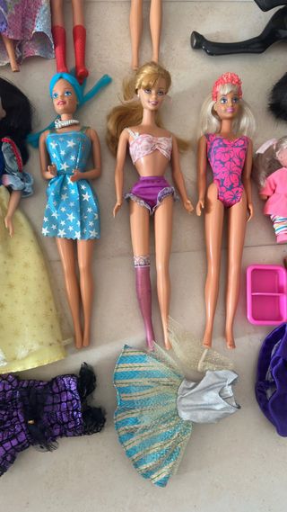 Lotto Barbie: Bambole, Cavalli e Accessori